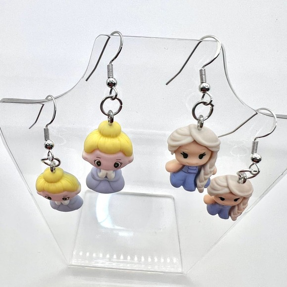 Princess Earrings - Disney Inspired Earrings - Frozen & Cinderella Earrings - Picture 4 of 10